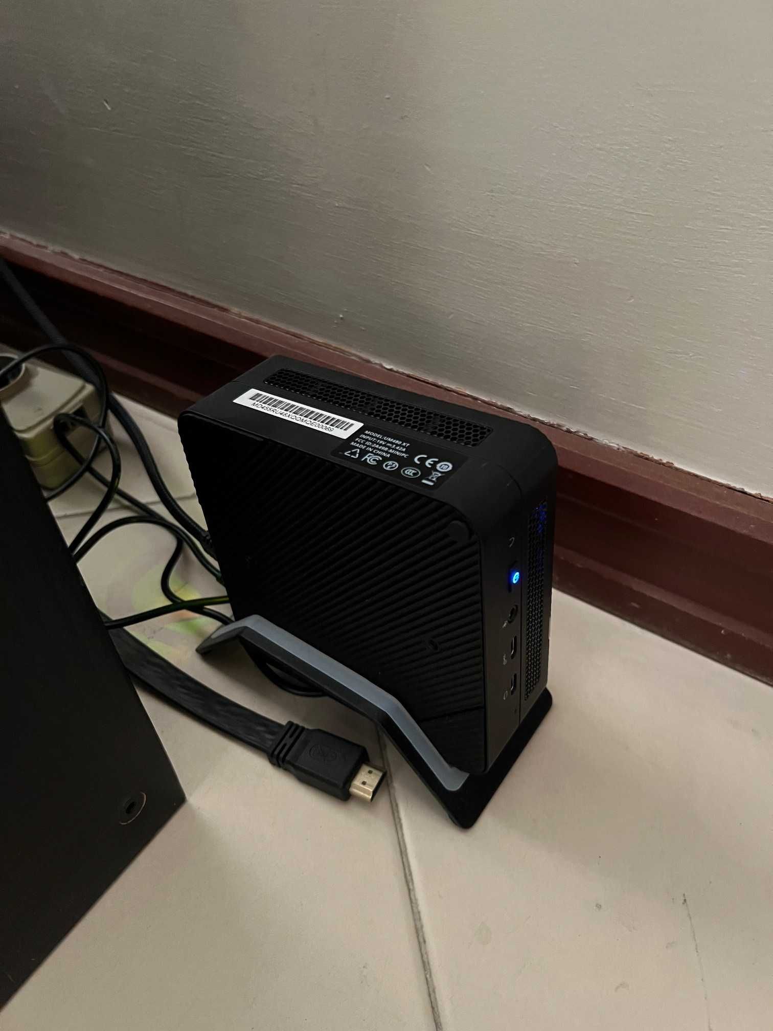 Minisforum UM480 XT