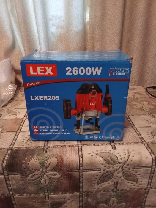 Фрезер продам LEX