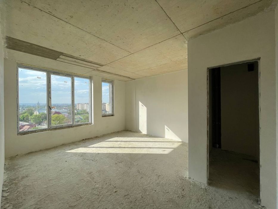 3 окремі кімнати+кухня студія в ЖК по вул. Незалежності.