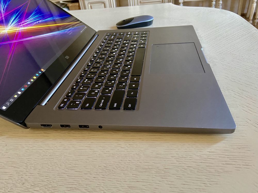 Ноутбук Xiaomi Mi Notebook Pro 15.6" i7 + мишка