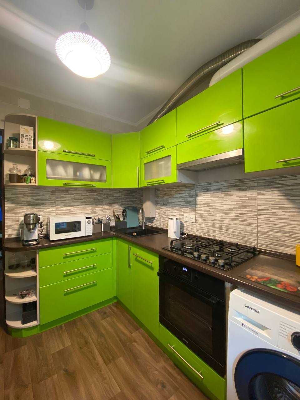 Продам 3 комнатную квартиру Ингульский (проспект Мира)