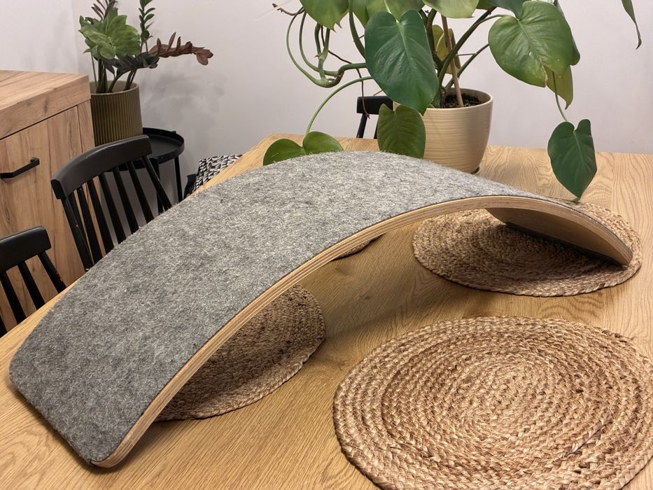 Deska do balansowania Wobble Board - drewno i filc