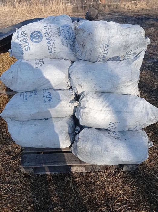 Продам кусковой отборной уголь в мешках