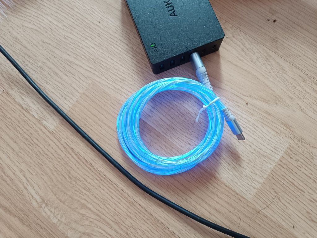 Kebel LED USB typ C nowy niebieski