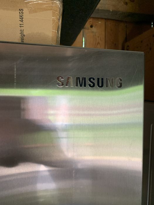 Холодильник samsung