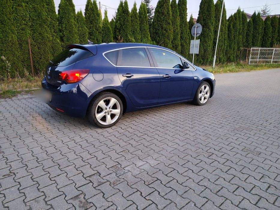 Opel Astra j 1.4 turbo
