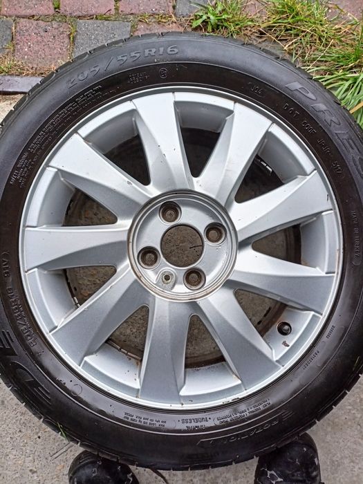 Felgi aluminiowe Renault  R16 4x100