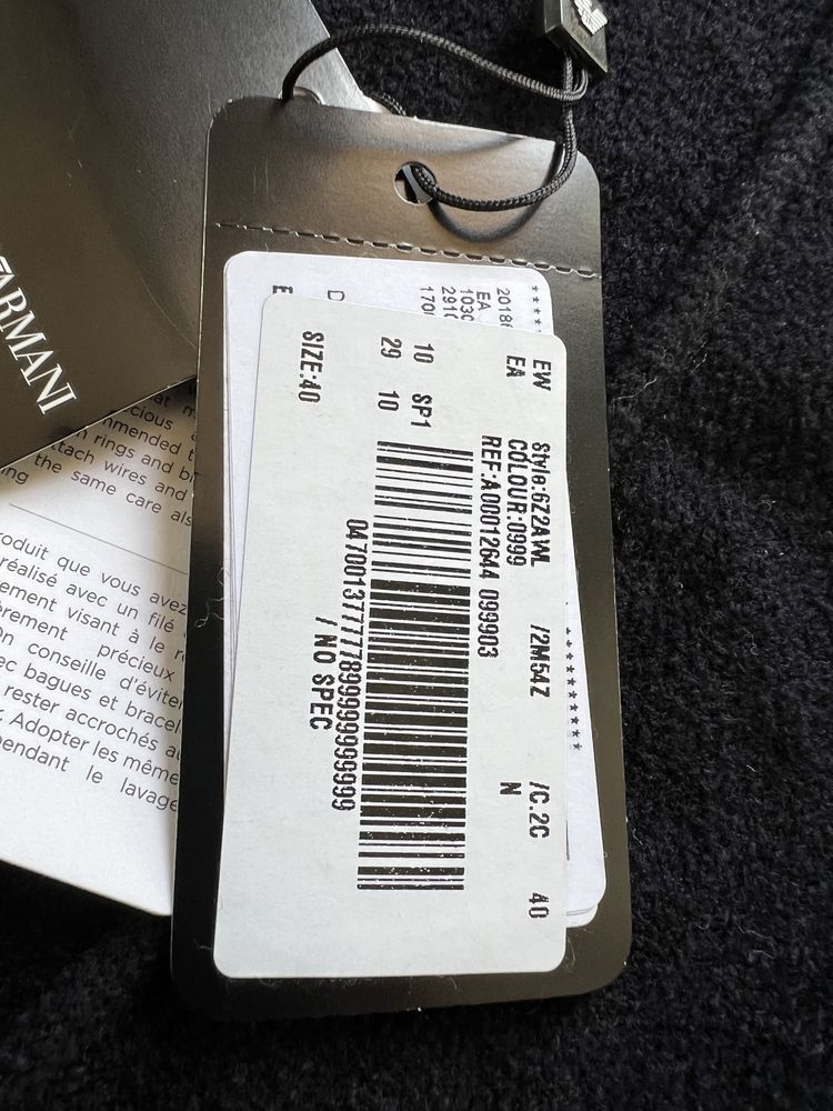 Emporio Armani nowa sukienka r 40 .
