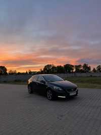 Volvo V40 Volvo V40, zadbane, cyfrowe zegary