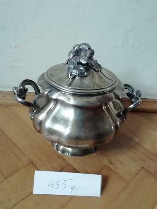 Cukiernica srebrna w dobrym stanie