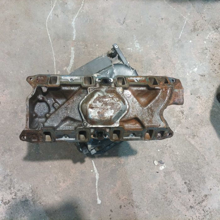 Kolektor ssący ford mustang 1967