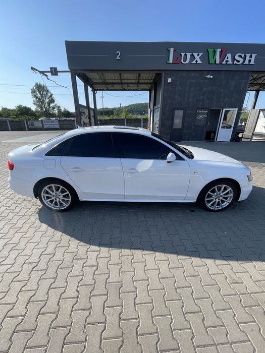 Audi A4 b8 S-line quattro