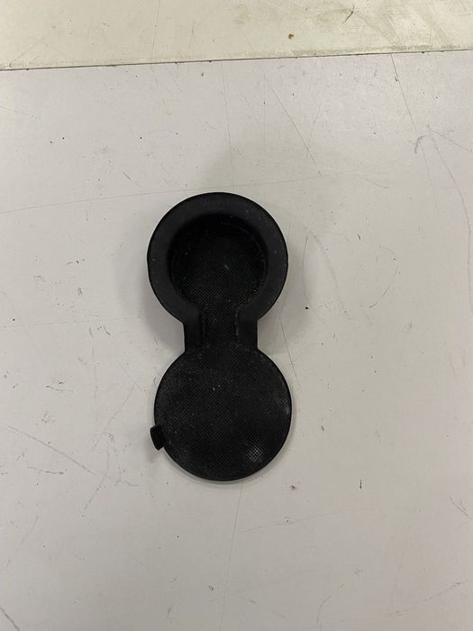 Porsche macan резинка в подстаканник