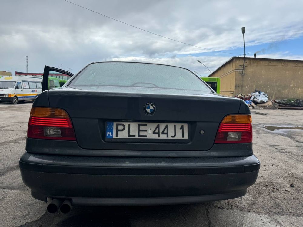 Samochód Bmw 39e seria 5