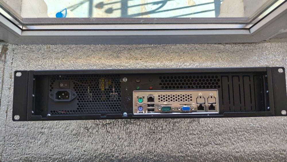 Сервер 2U: Xeon E3-1220V2, 8GB ECC, ASUS P8B-M, БЖ500W