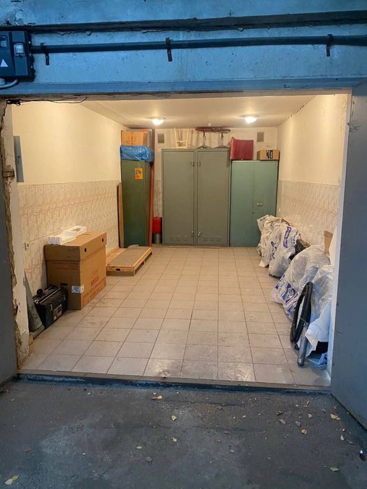 ТОРГ Продам Гараж в центрі міста, по вул. Гоголя 221