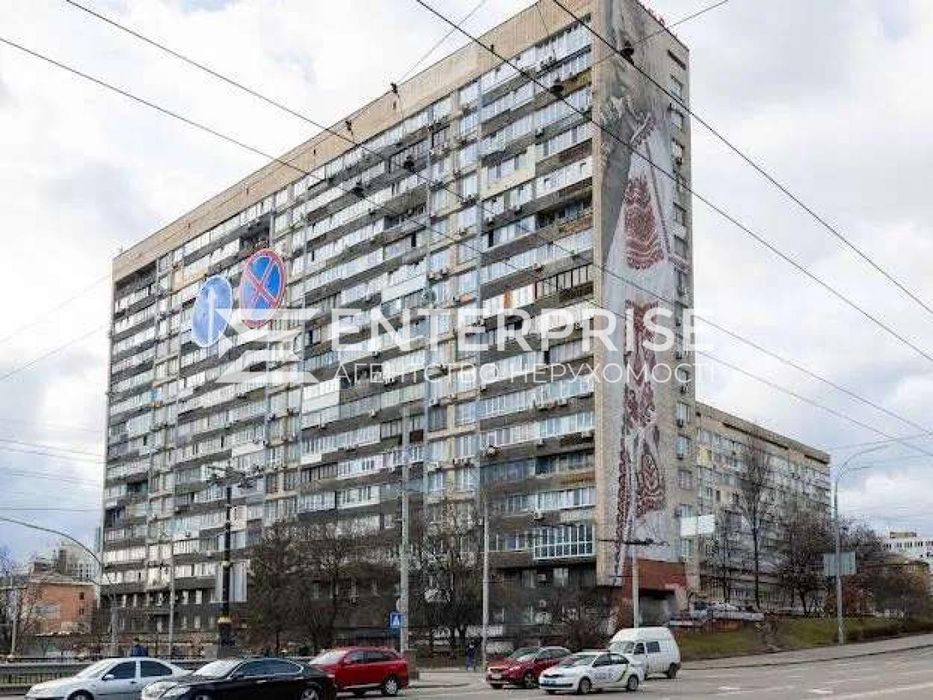 Продаж 3к квартири, Печерськ, бульвар Л.Українки