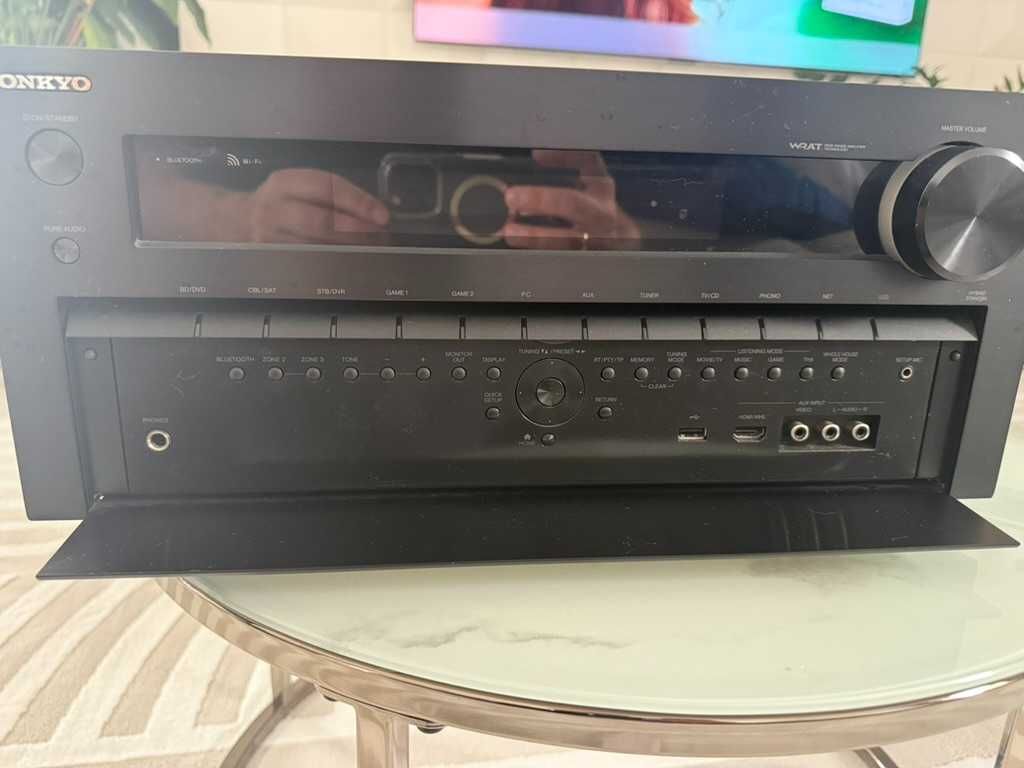 Onkyo TX-NR828 wraz z kolumnami MAYA