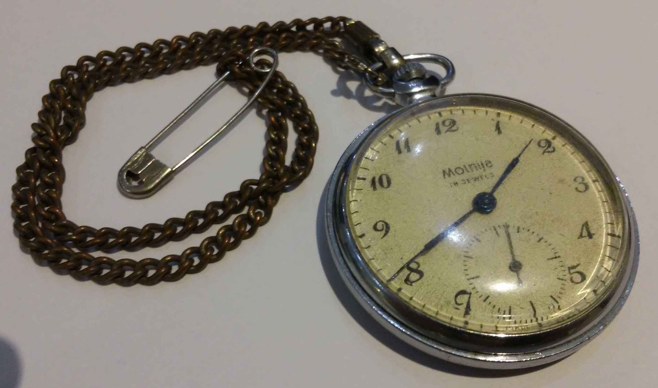 Винтажные карманные часы Molnija USSR 18 jewels. Экспортный вариант.