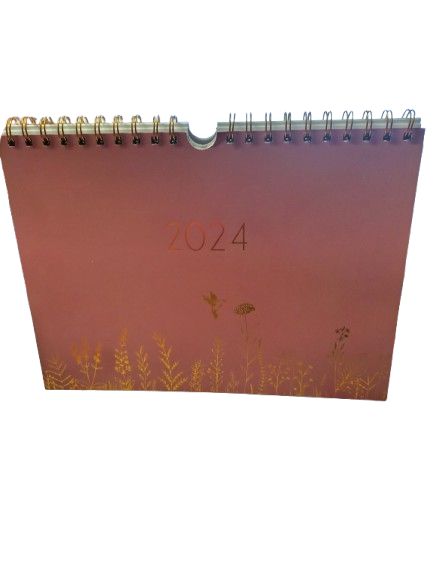 Kalendarz na 2024 rok 29x21 cm różowa okładka