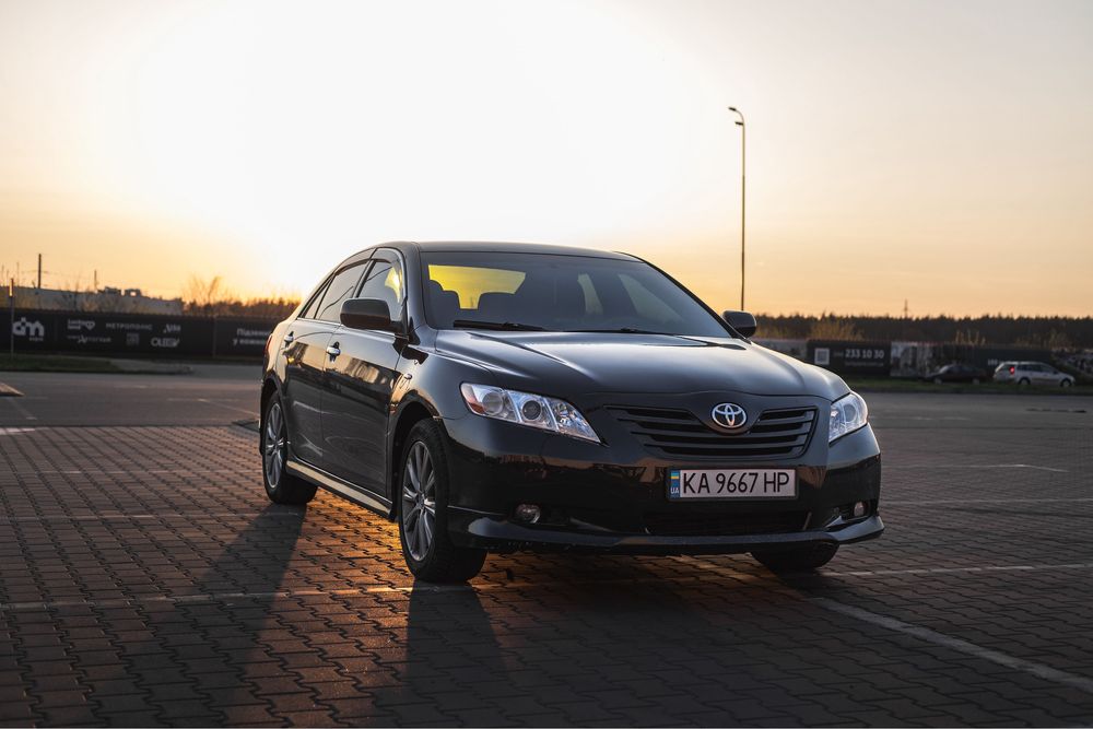 Toyota Camry 3.5 газ/бензин