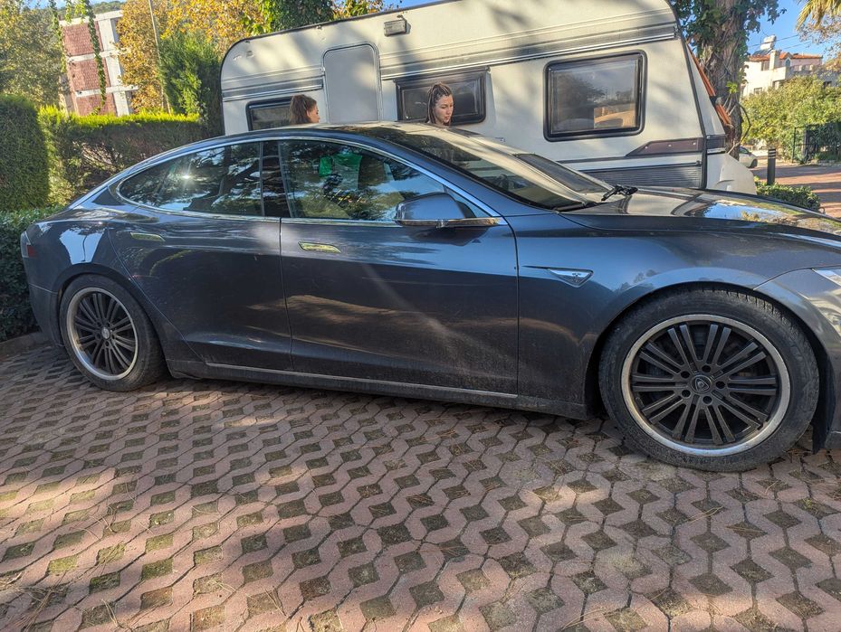 Tesla Model S • 70D 2015р МАКСИМАЛЬНА комплектація