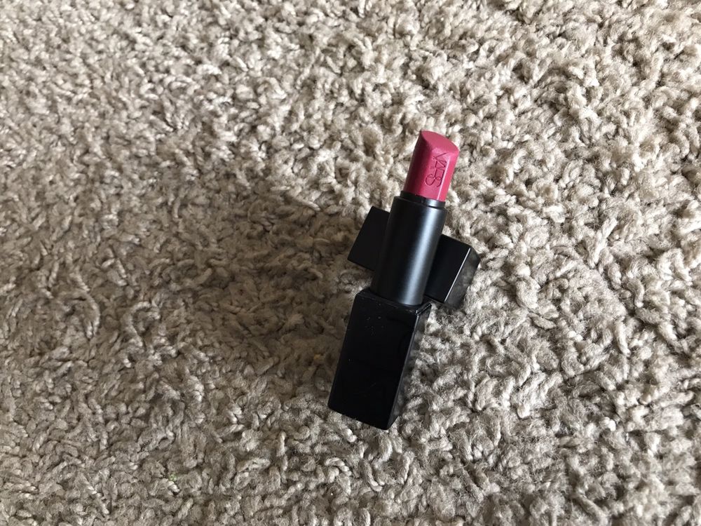 Nars pomadka Audacious Vera 4,2g szminka do ust
