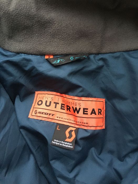 Продам б/у лижи/сноуборд куртку Scott