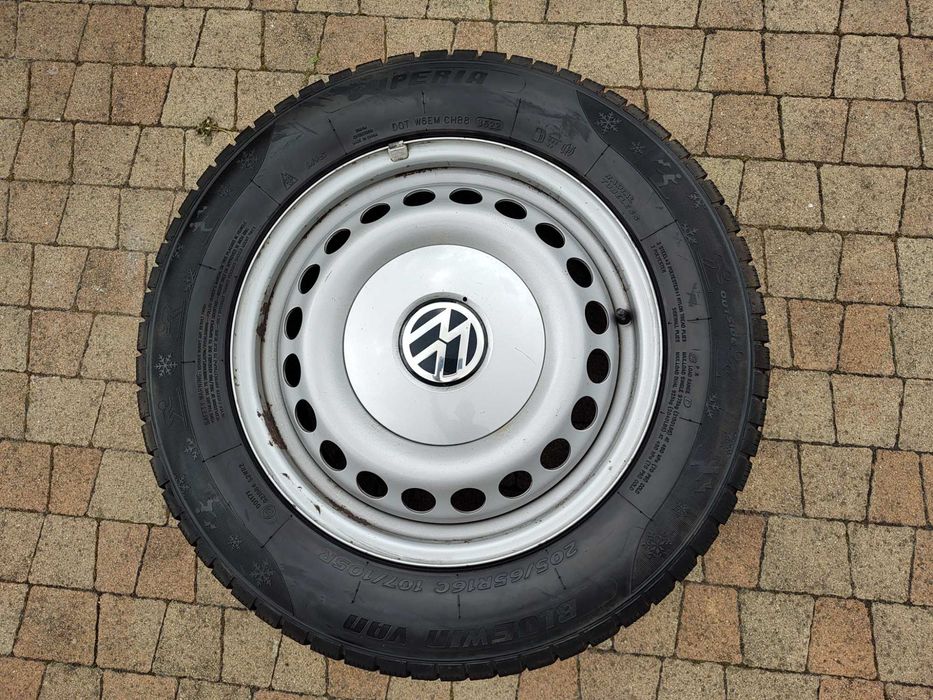 4 x Koła ZIMOWE VW T5  / 5x120 ET51  205/65/16 - 8 mm !