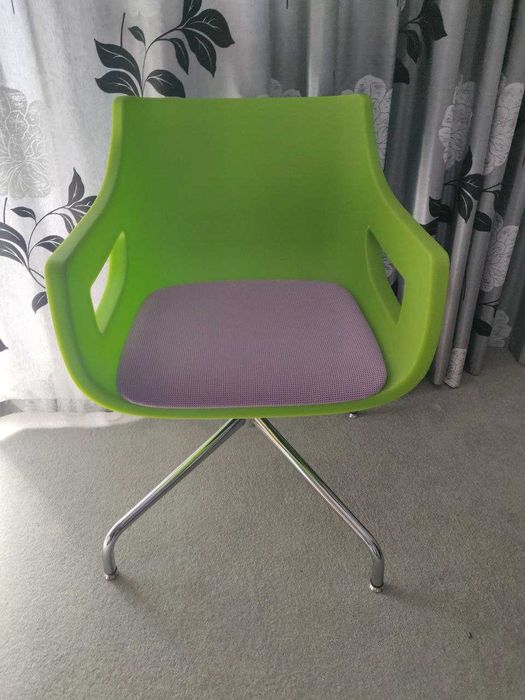 Стілець оборотний (Італія)