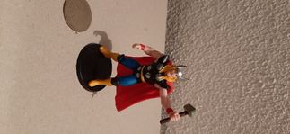 Boneco Thor / avengers PVC