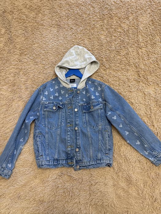 Джинсова куртка zara для дівчинки