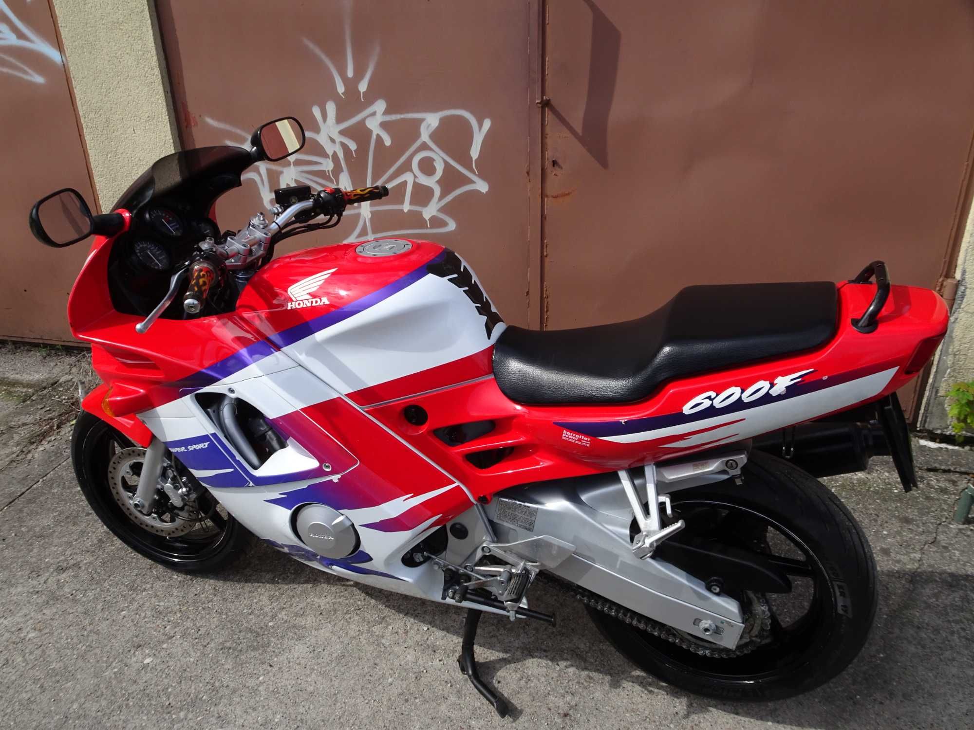 Honda CBR 600 F Super Stan ! Zadbana ! 26 tyś km !