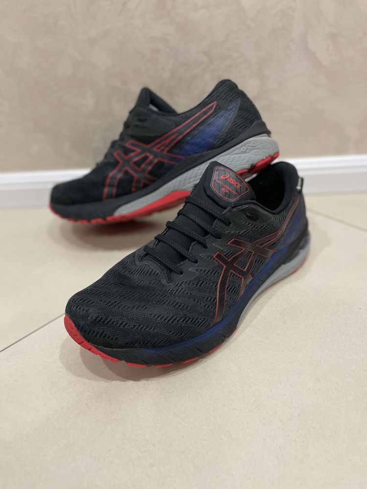 Кросівки ASICS GT2000