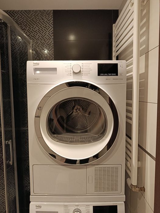 Suszarka BEKO MDF7434RXC