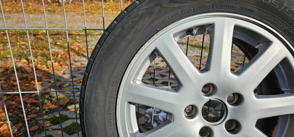 Koła Felgi aluminiowe Ford 16 cali 205/55 R16 5x108 opony Nokian
