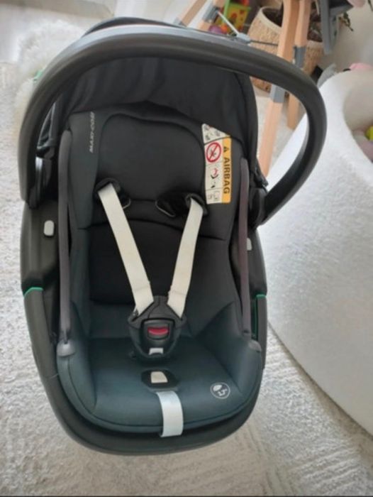 Fotelik Maxi Cosi 0-13kg + Baza