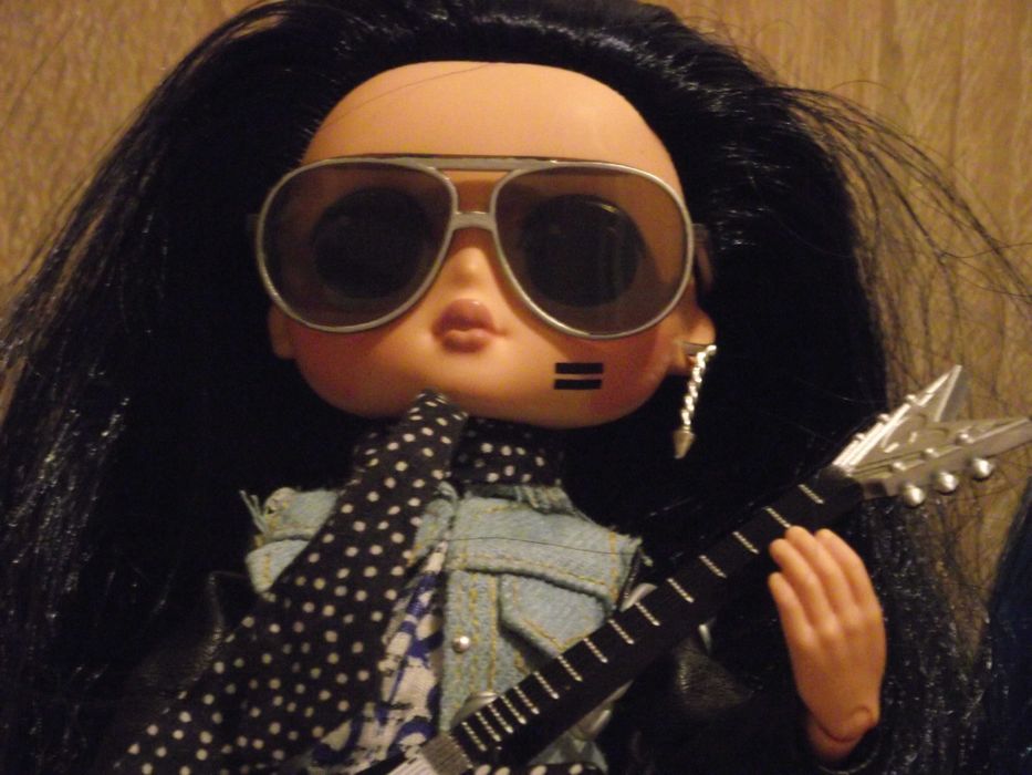 Sprzedam zestaw lalek LOL rocker boi, punk grrrl