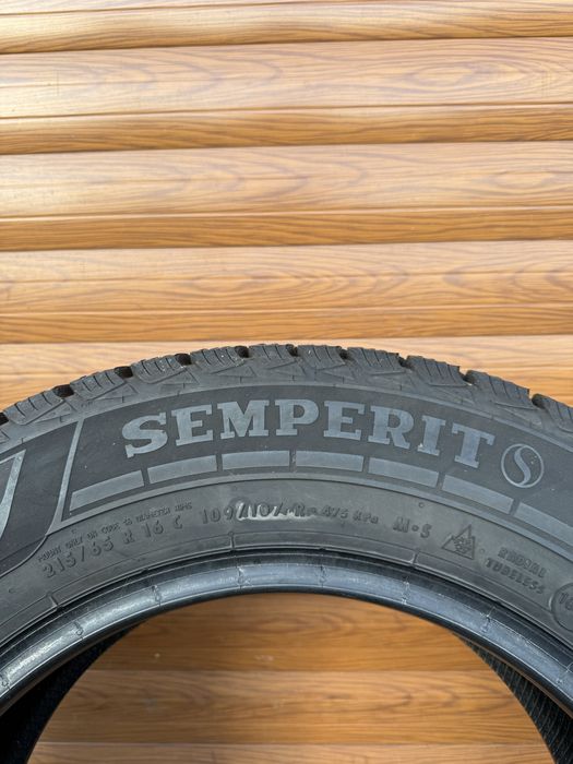215/65/16C Semperit 4 opony zimowe