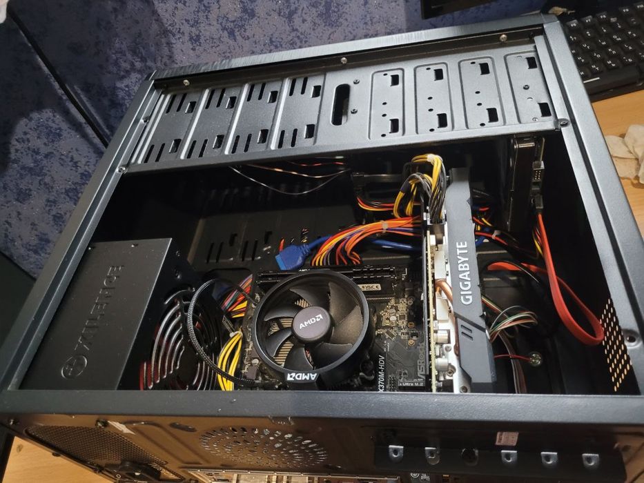 Продам комп'ютер AMD Ryzen 5