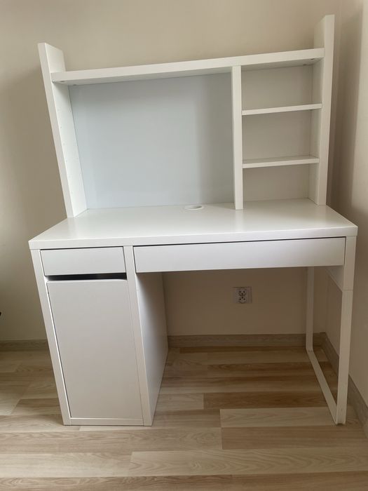 Biurko + nadstawka (micke ikea)