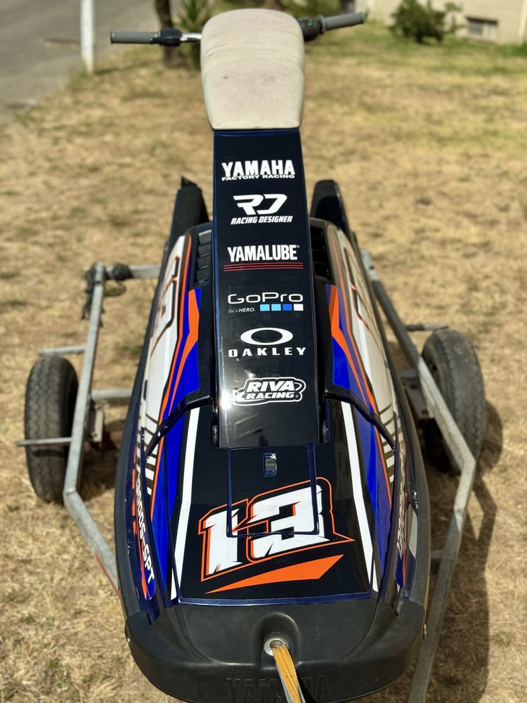 Yamaha superjet 700 com atrelado