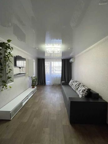 Продам 2-комнатную квартиру на проспекте Мануйловском