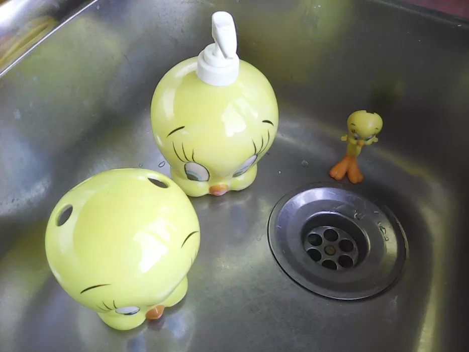 Acessórios Píu-Píu para casa de banho de criança