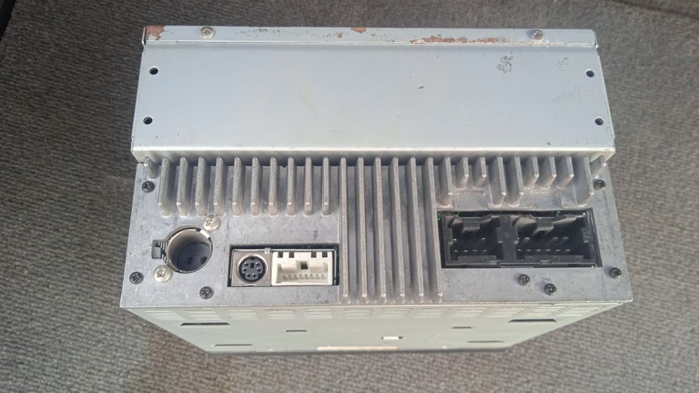 Продам автомагнитола Renault Samsung