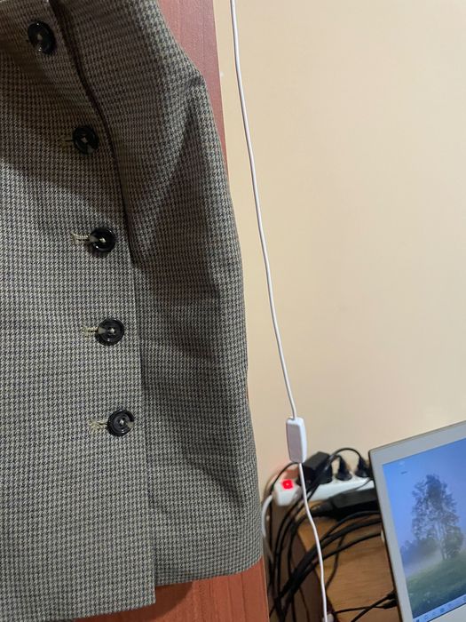 спідниця на осінь зиму mango оригінал стильна M актуальна