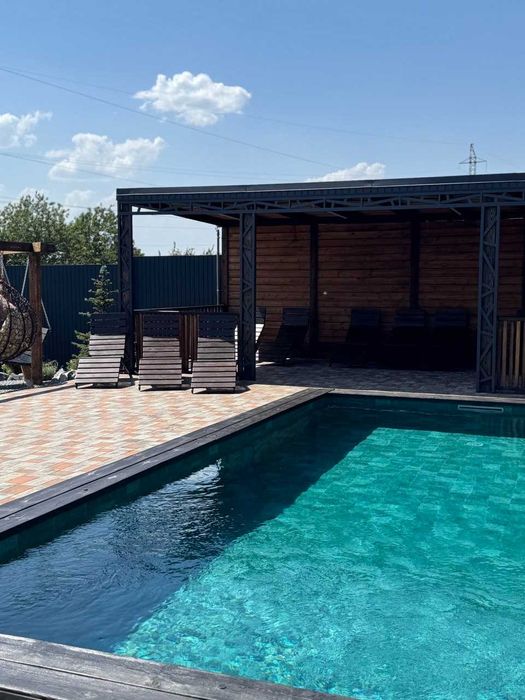 Оренда будинку, альтанка, басейн з підігрівом, баня на дровах та чан