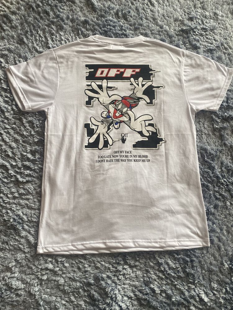 T-shirt Off-White Novas!