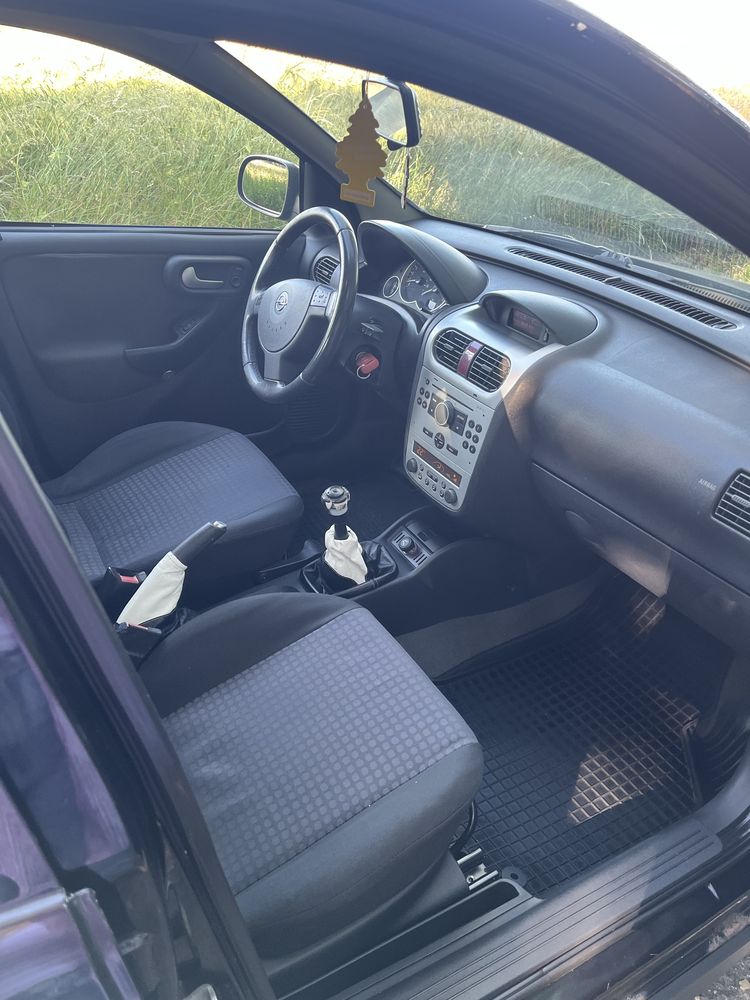 Opel Corsa C 2005 1.2 Twinport
