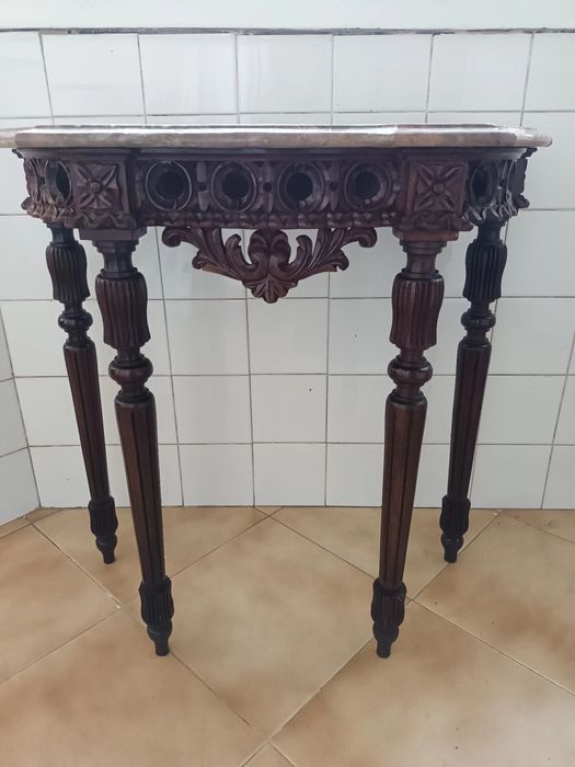 Credência vintage- Pedra mármore domolítico